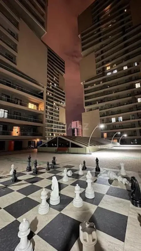 Satılır 3 otaqlı mənzil 150 m²