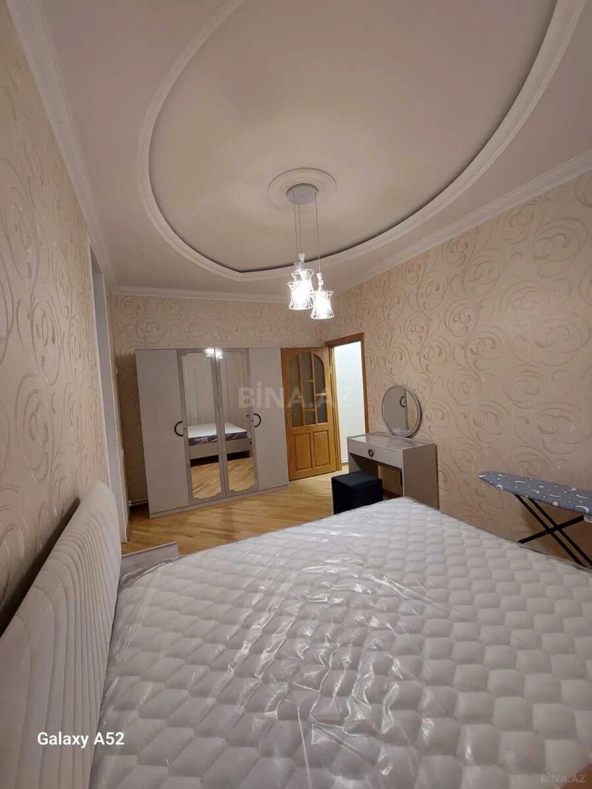 Kirayə verilir 3 otaqlı mənzil 100 m²