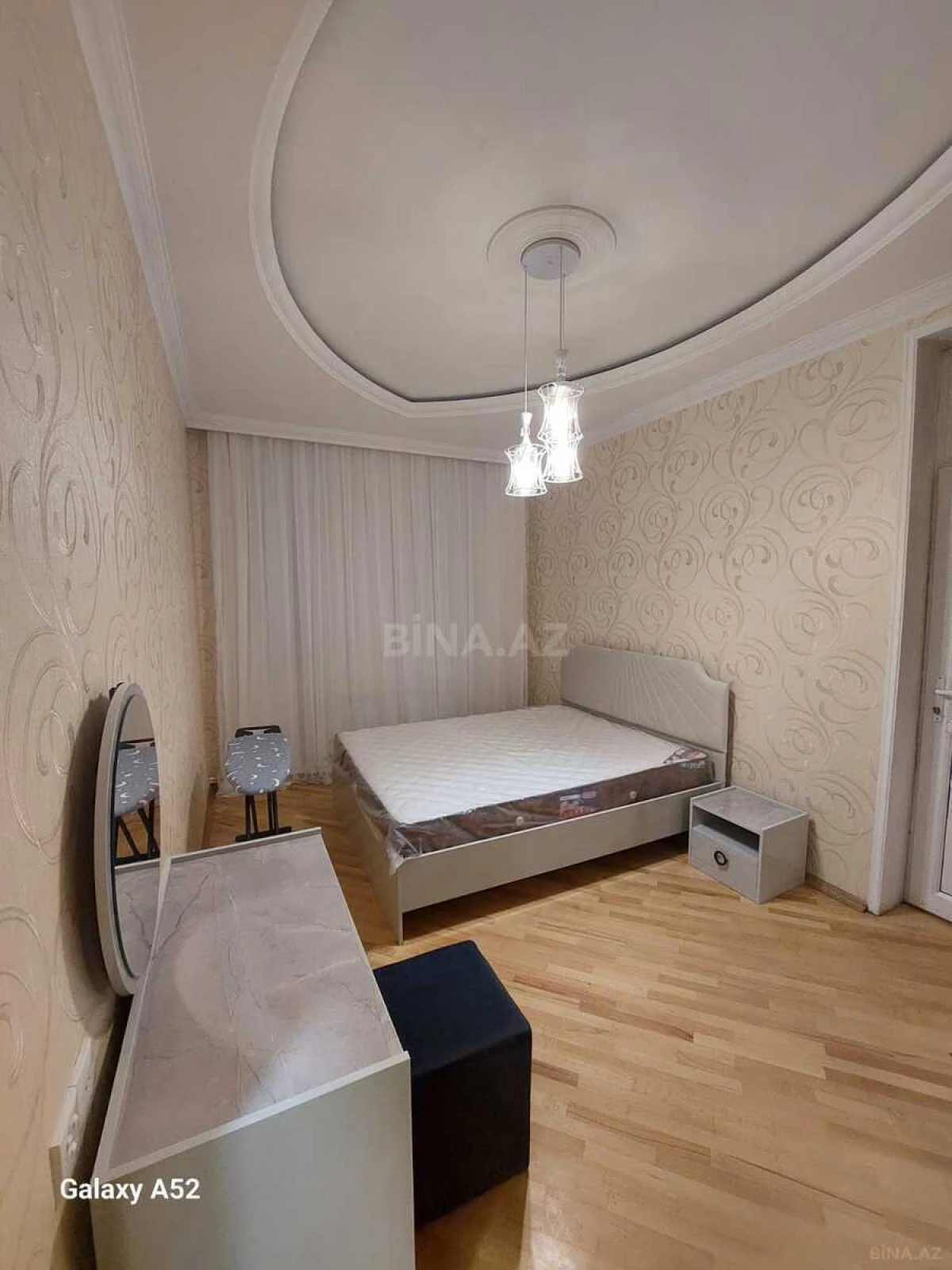 Kirayə verilir 3 otaqlı mənzil 100 m²