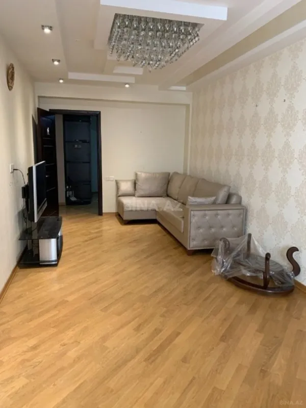 Satılır 3 otaqlı mənzil 100 m²
