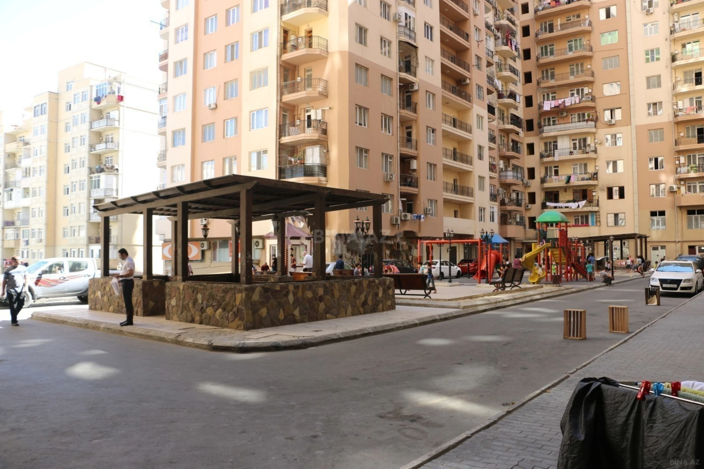 Satılır 3 otaqlı mənzil 100 m²