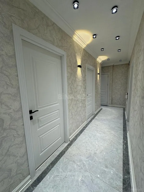Satılır 4 otaqlı mənzil 90 m²