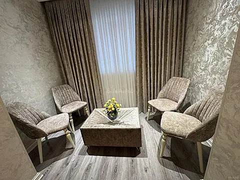 Satılır 4 otaqlı mənzil 90 m²