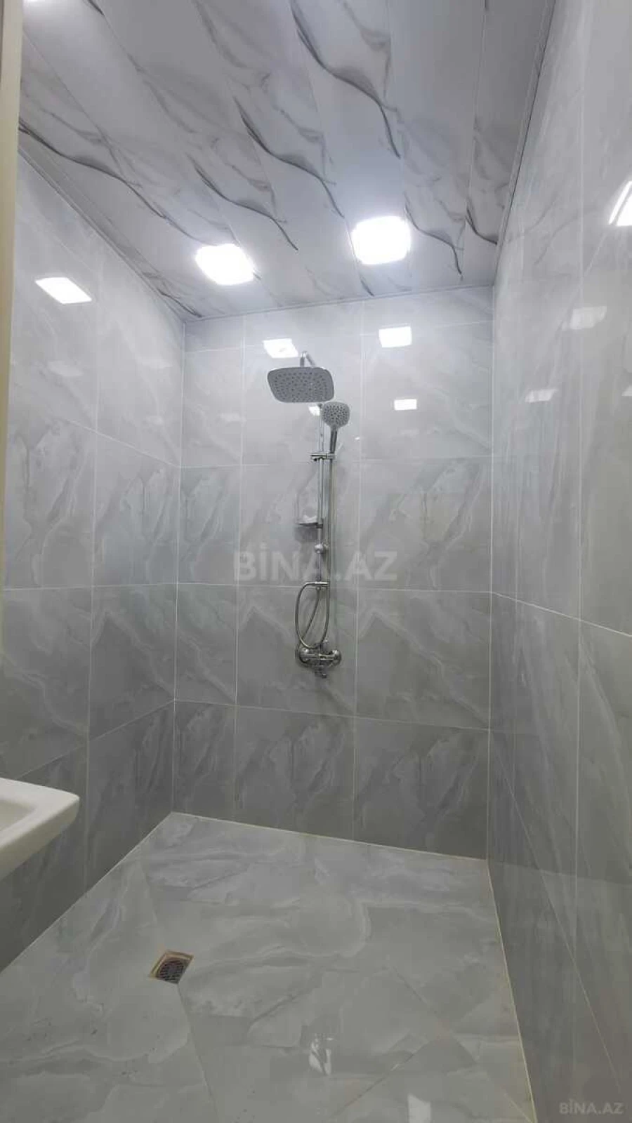 Kirayə verilir 2 otaqlı mənzil 55 m²