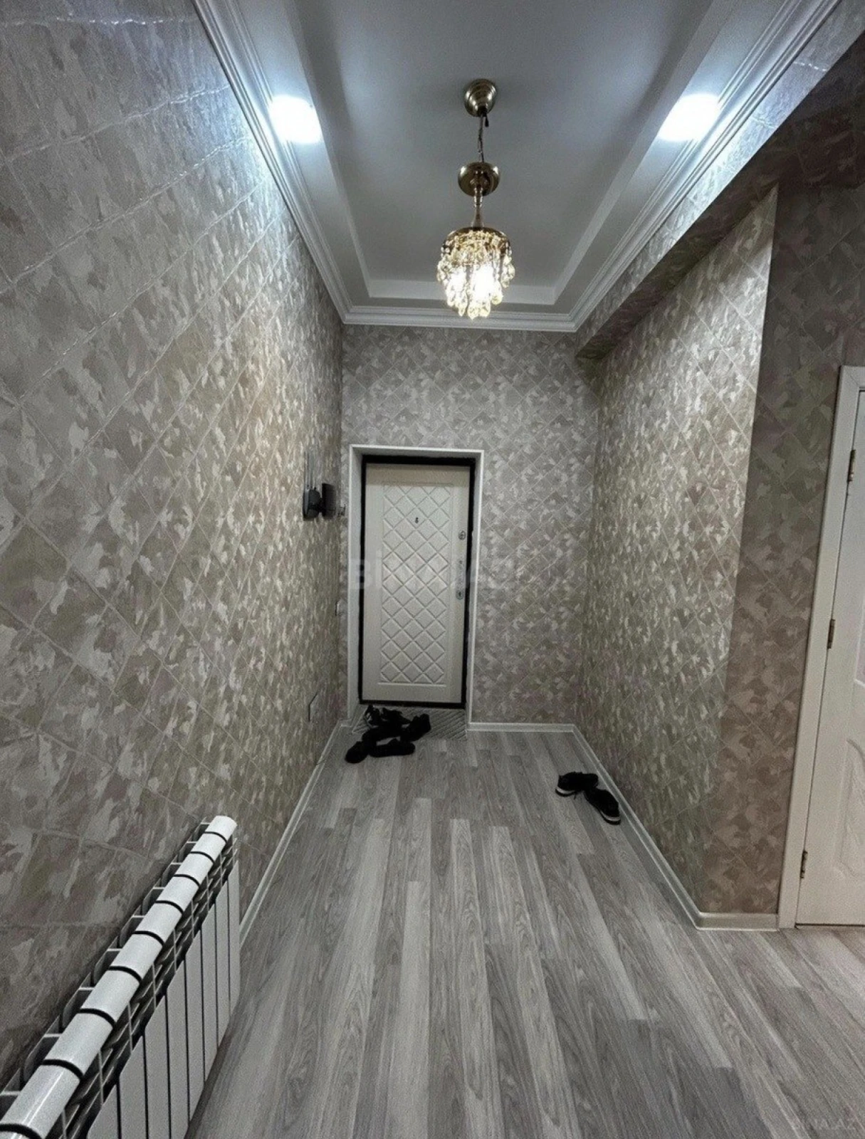 Kirayə verilir 2 otaqlı mənzil 85 m²