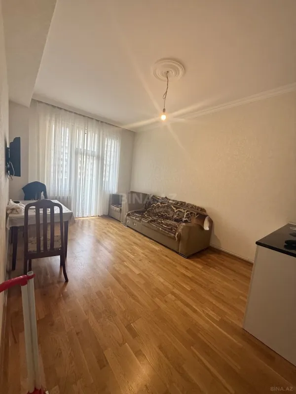 Kirayə verilir 2 otaqlı mənzil 50 m²