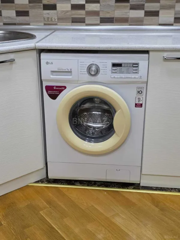 Kirayə verilir 3 otaqlı mənzil 100 m²