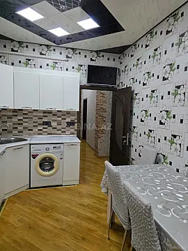 Kirayə verilir 3 otaqlı mənzil 100 m²