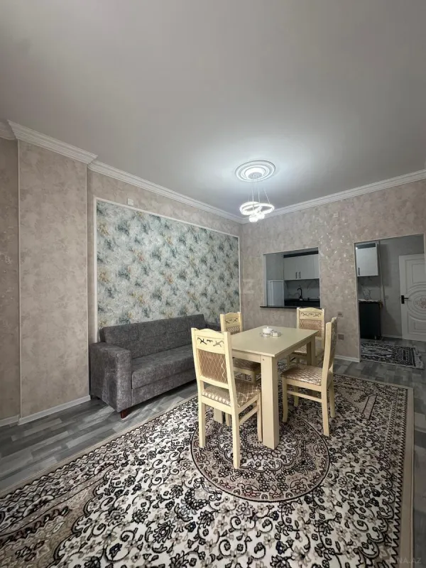 Kirayə verilir 2 otaqlı mənzil 75 m²