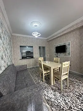 Kirayə verilir 2 otaqlı mənzil 75 m²