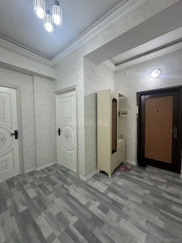 Kirayə verilir 2 otaqlı mənzil 75 m²