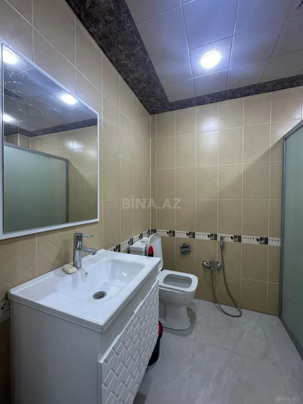 Kirayə verilir 2 otaqlı mənzil 75 m²