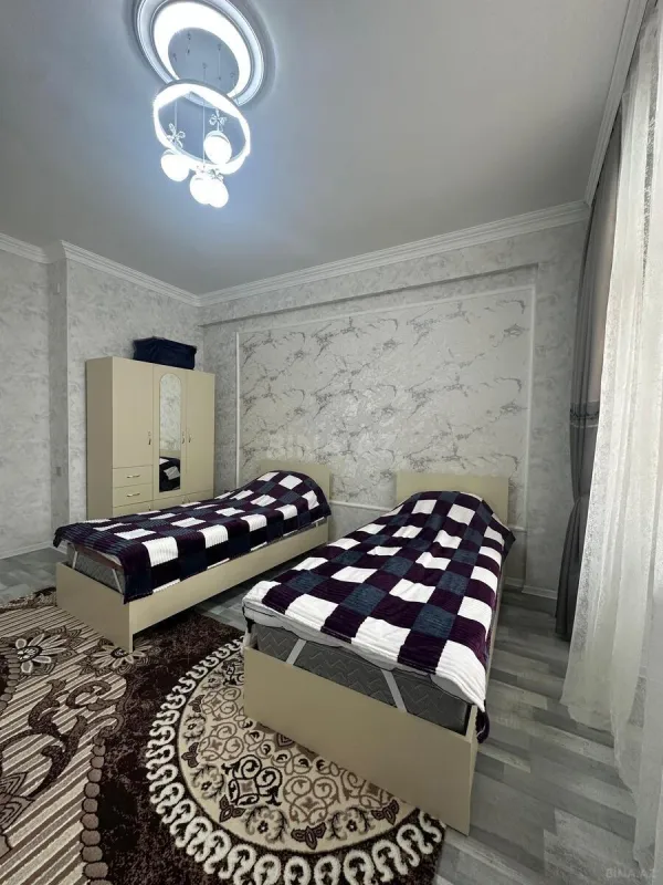 Kirayə verilir 2 otaqlı mənzil 75 m²