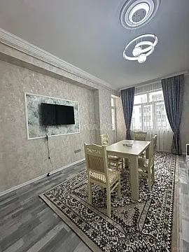 Kirayə verilir 2 otaqlı mənzil 75 m² — Bakı 2 otaq 75.00 m²
