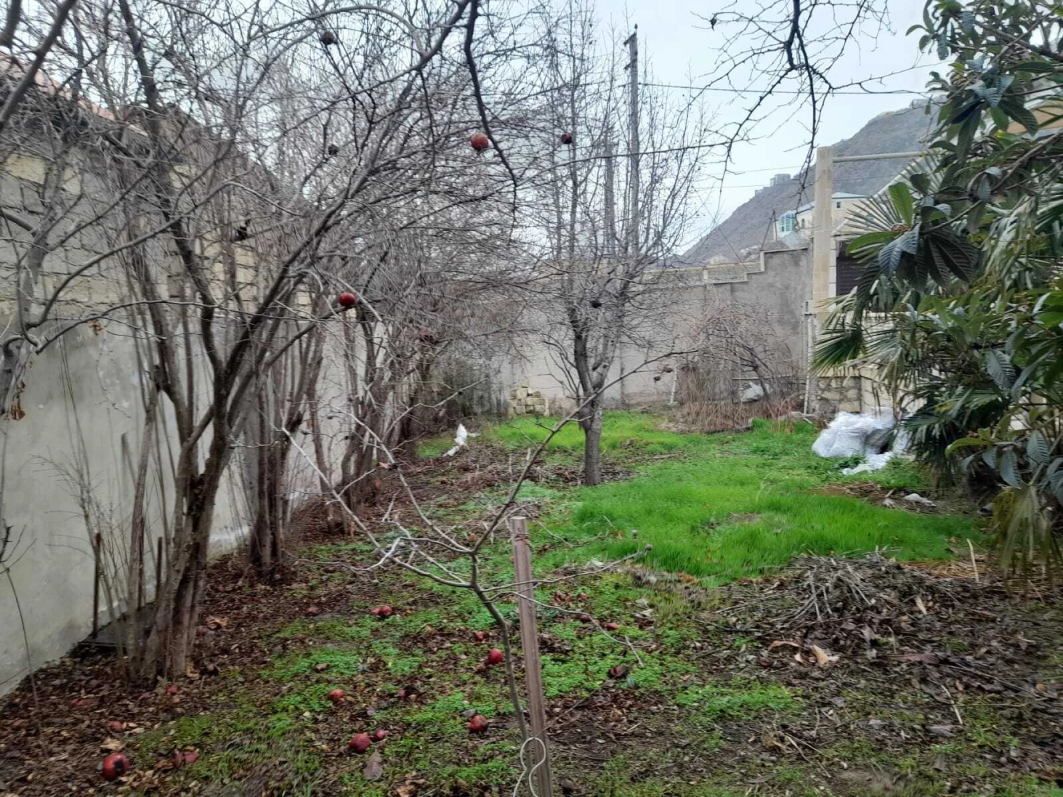 Satılır 5 otaqlı həyət evi 130 m²