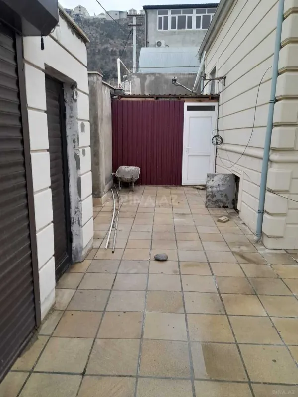 Satılır 5 otaqlı həyət evi 130 m²