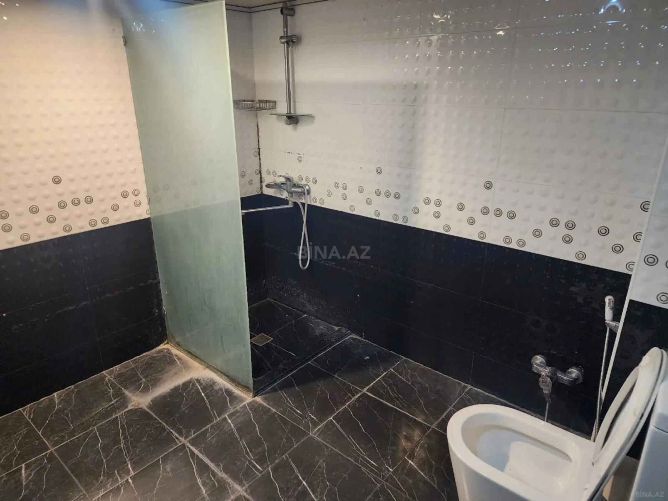 Kirayə verilir 3 otaqlı mənzil 80 m²