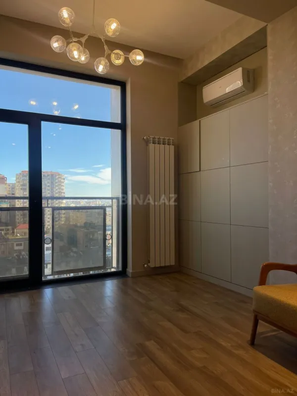 Kirayə verilir 2 otaqlı mənzil 100 m²