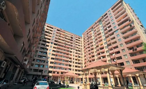 Satılır 4 otaqlı mənzil 155 m² — Bakı 4 otaq 155.00 m²