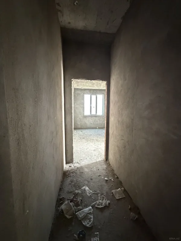 Satılır 4 otaqlı mənzil 158 m²