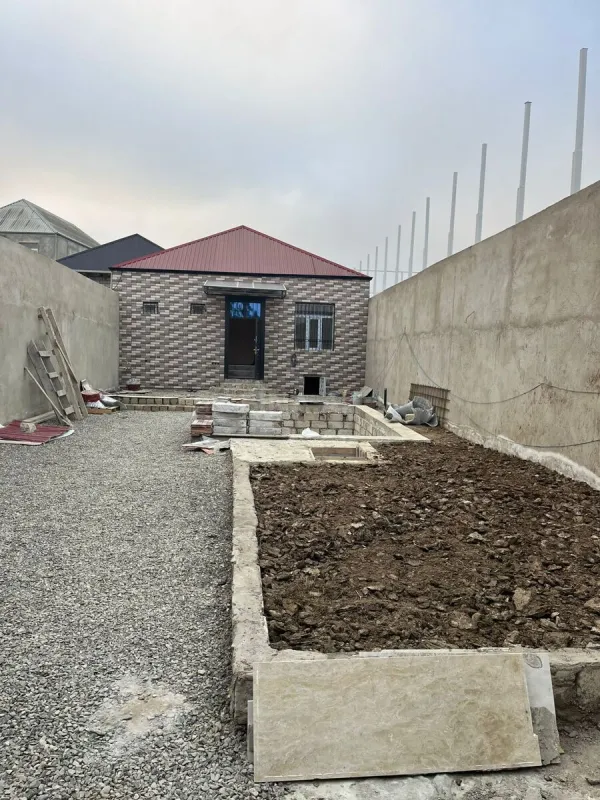 Satılır 3 otaqlı həyət evi 125 m²