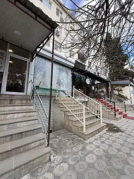 Kirayə verilir obyekt 55 m² — Bakı, Memar Əcəmi yanı 55.00 m²