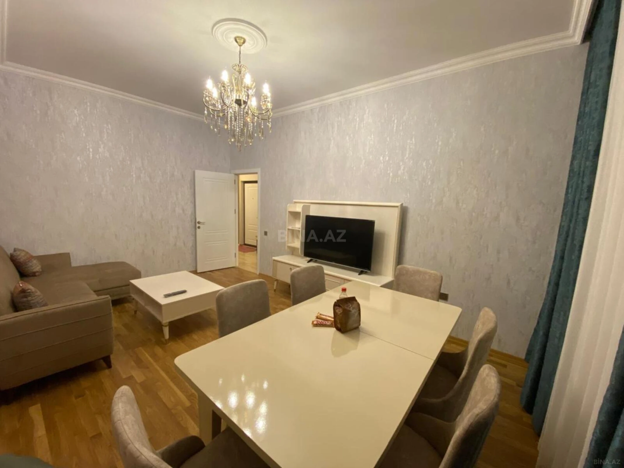 Satılır 2 otaqlı mənzil 62 m²