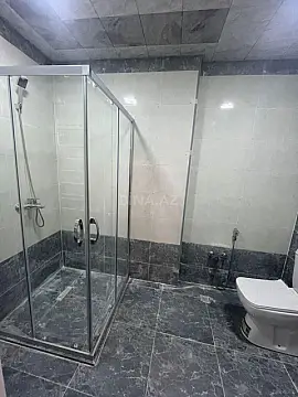 Kirayə verilir 2 otaqlı mənzil 66 m²