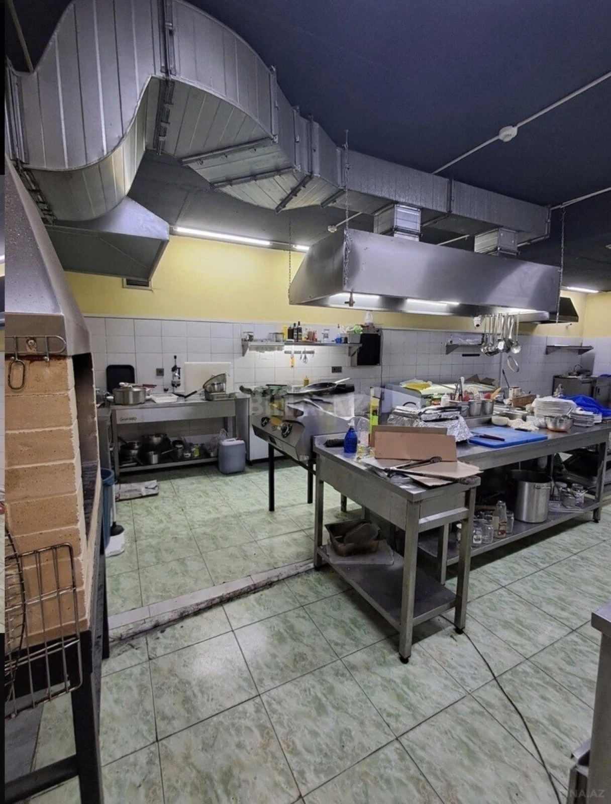 Kirayə verilir obyekt 75 m²