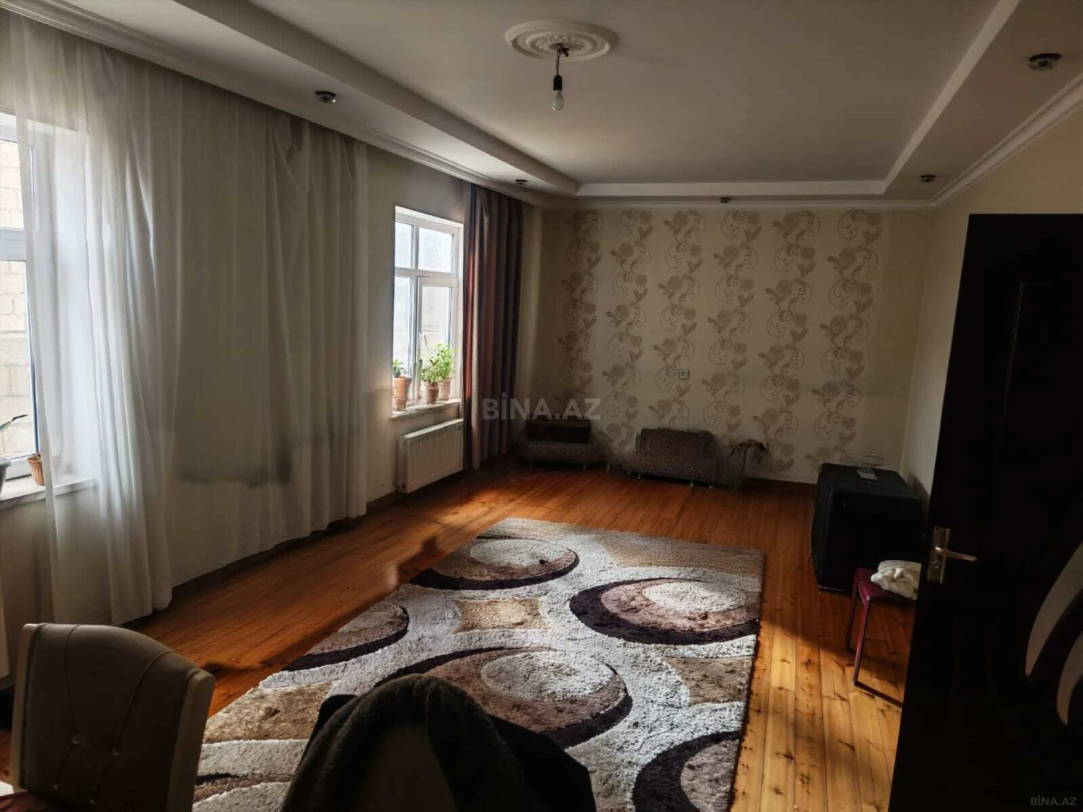 Satılır 6 otaqlı həyət evi 157 m²