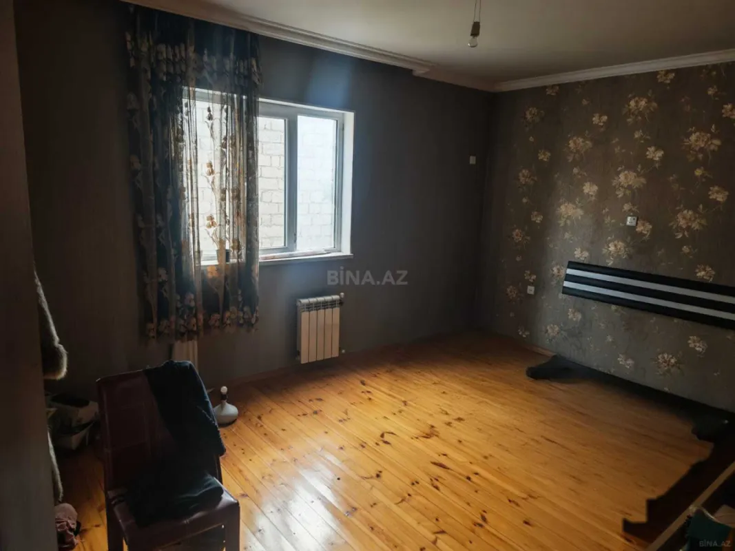 Satılır 6 otaqlı həyət evi 157 m²