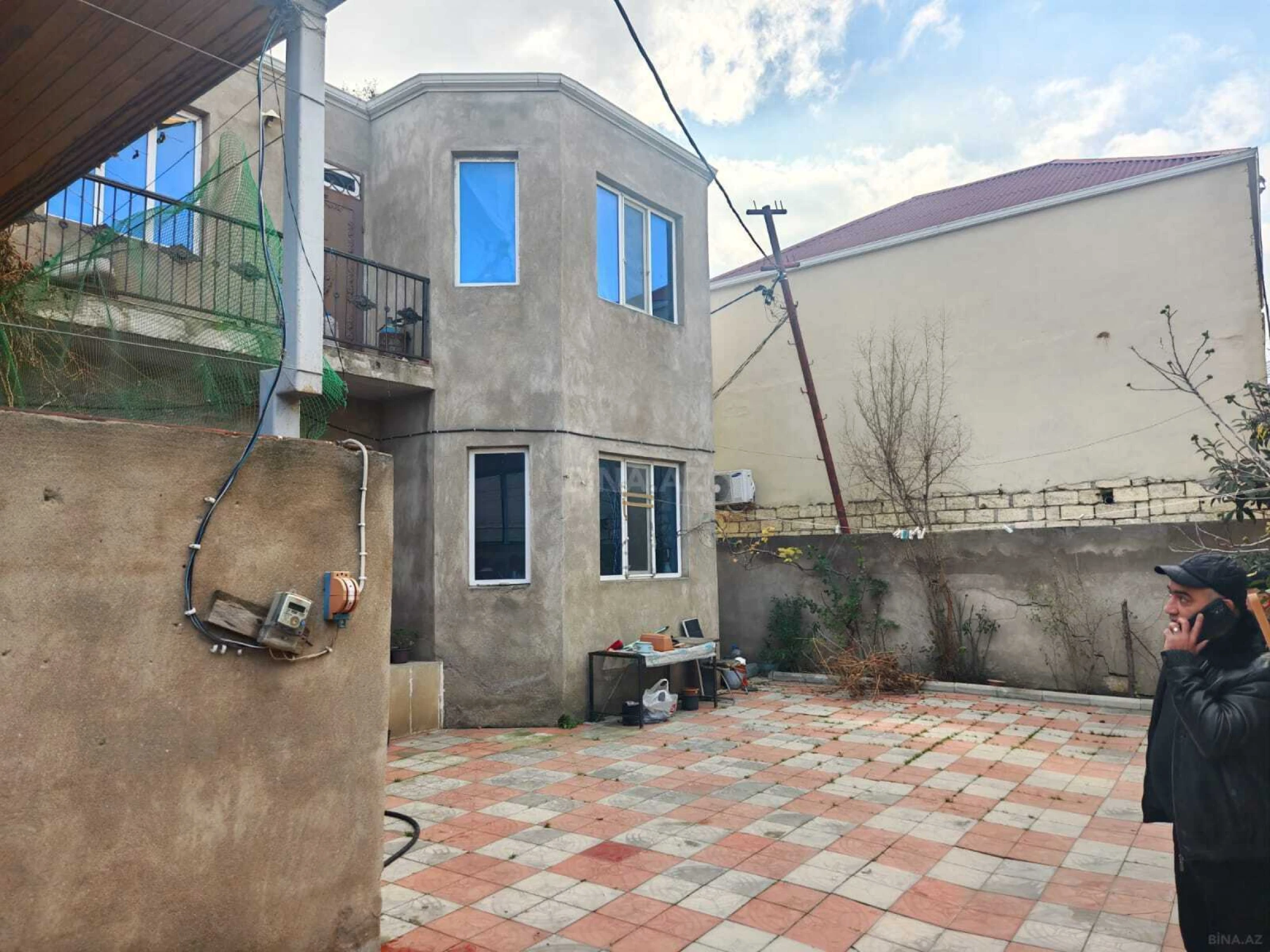 Satılır 6 otaqlı həyət evi 157 m²