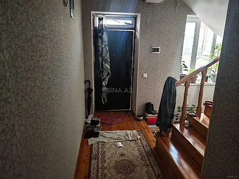 Satılır 6 otaqlı həyət evi 157 m²