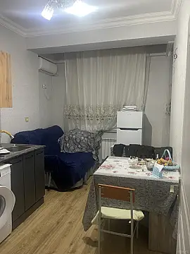 Satılır 2 otaqlı mənzil 50 m²