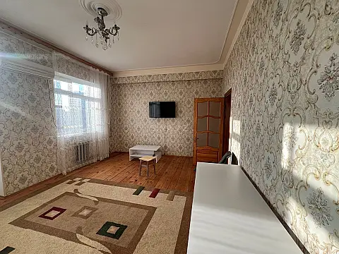 Kirayə verilir 3 otaqlı mənzil 80 m²