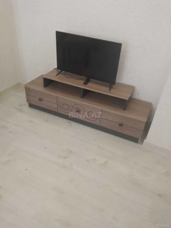 Kirayə verilir 3 otaqlı mənzil 114 m²