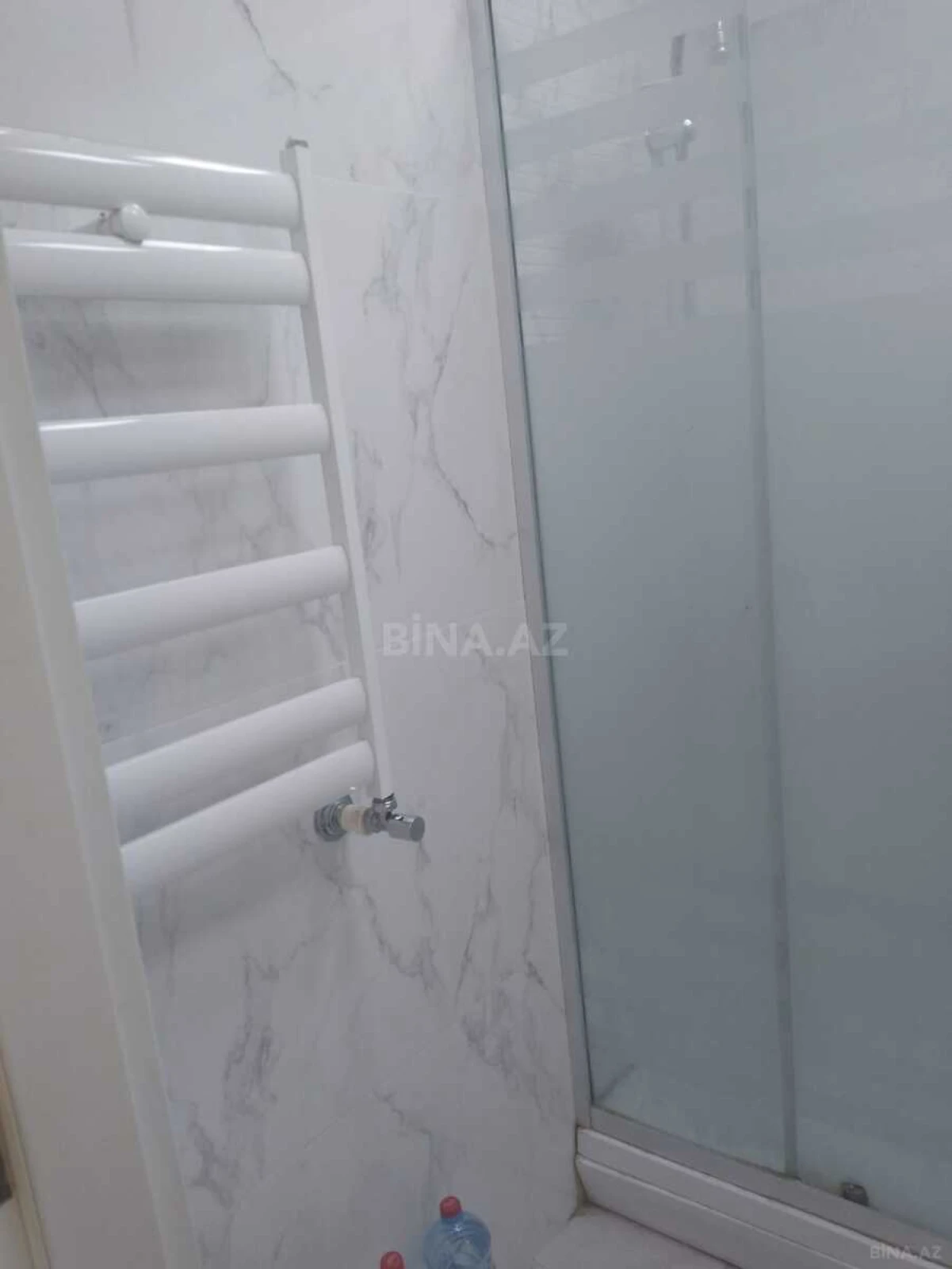 Kirayə verilir 3 otaqlı mənzil 114 m²