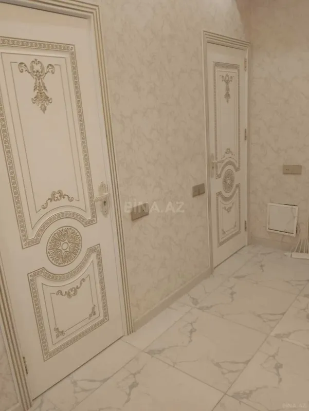 Kirayə verilir 3 otaqlı mənzil 114 m²