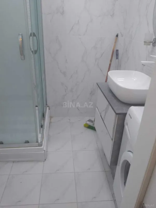 Kirayə verilir 3 otaqlı mənzil 114 m²