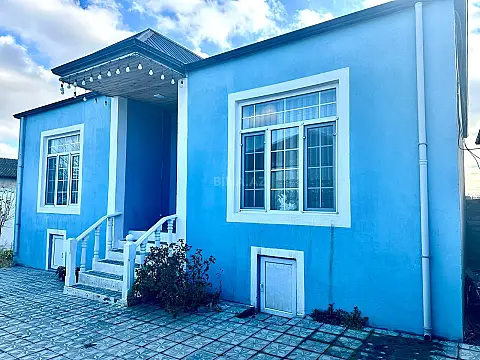 Satılır 3 otaqlı həyət evi 120 m²