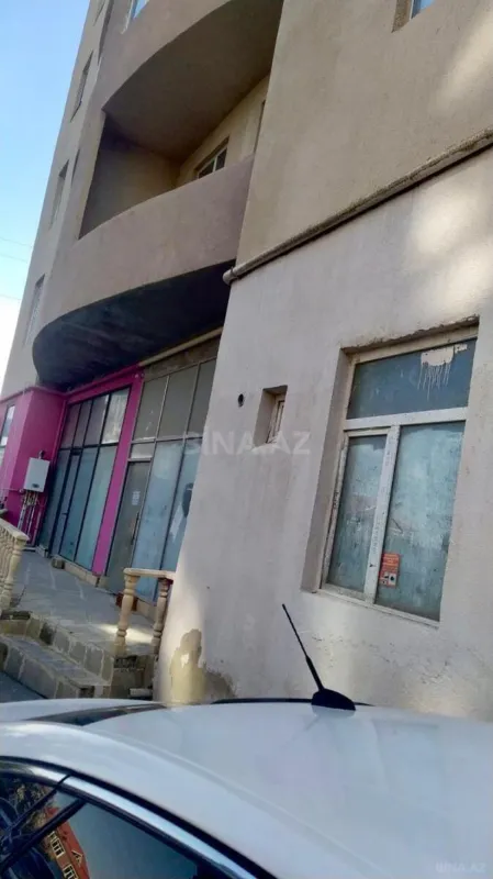 Satılır obyekt 220 m²