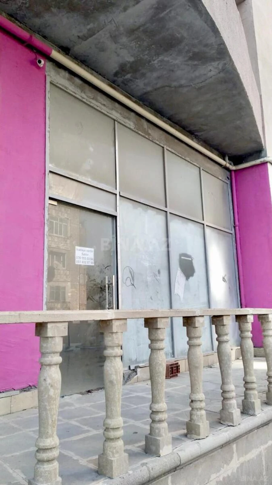 Satılır obyekt 220 m²