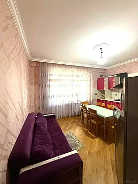 Kirayə verilir 3 otaqlı mənzil 135 m²