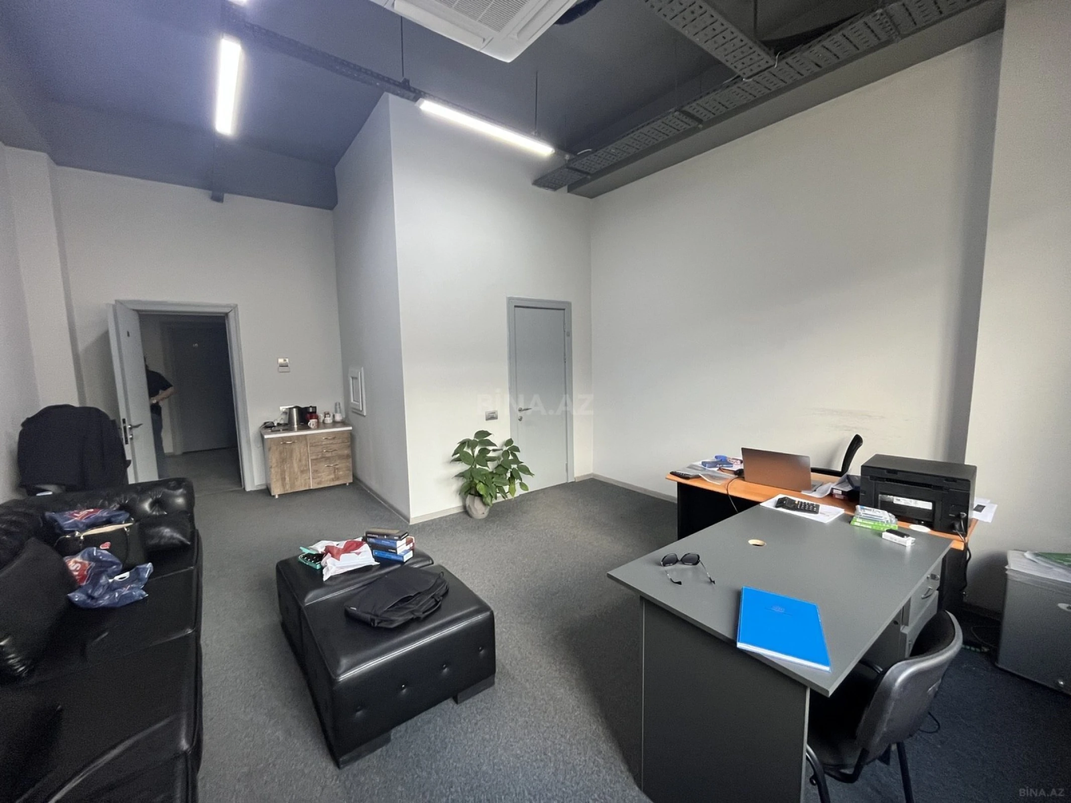 Kirayə verilir 1 otaqlı ofis 35 m²