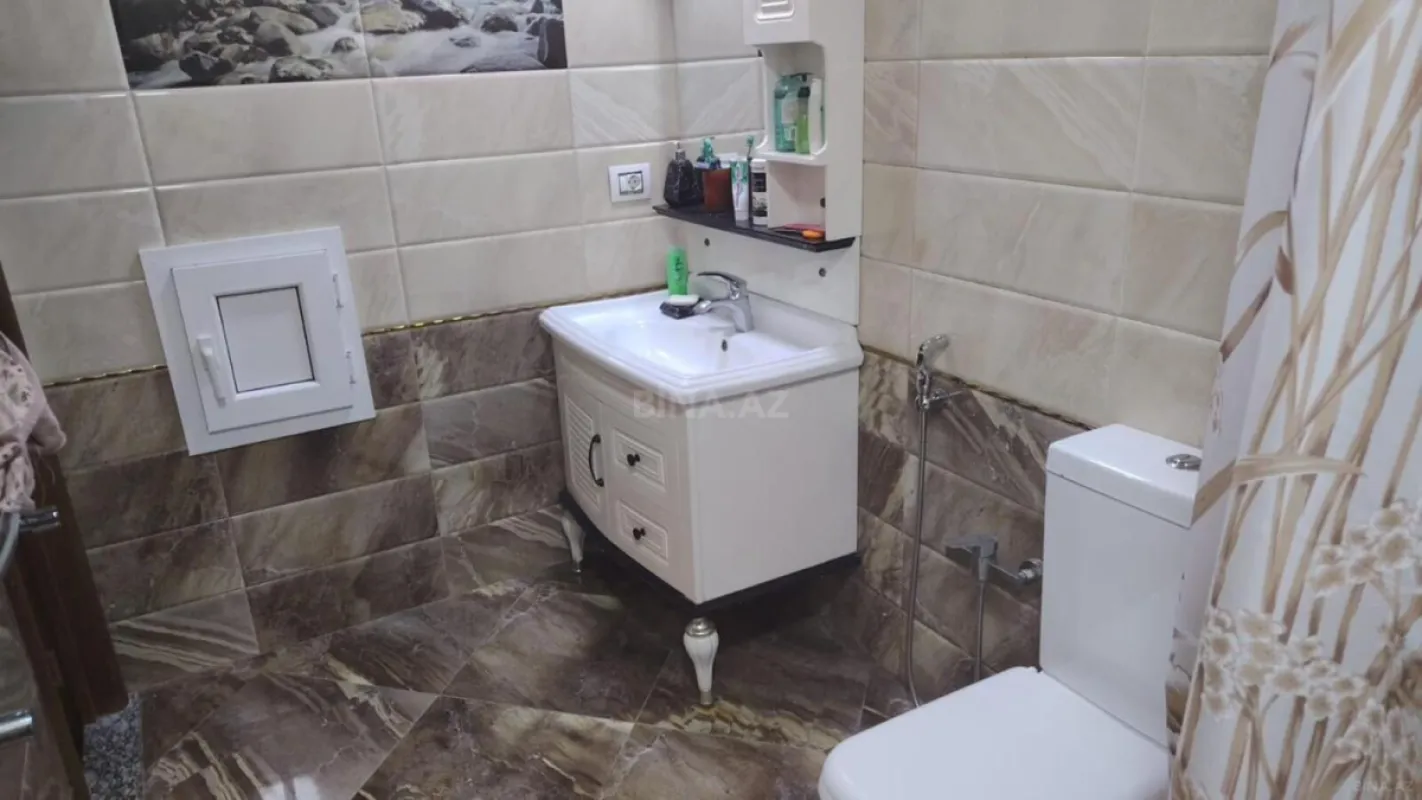 Kirayə verilir 2 otaqlı mənzil 60 m²