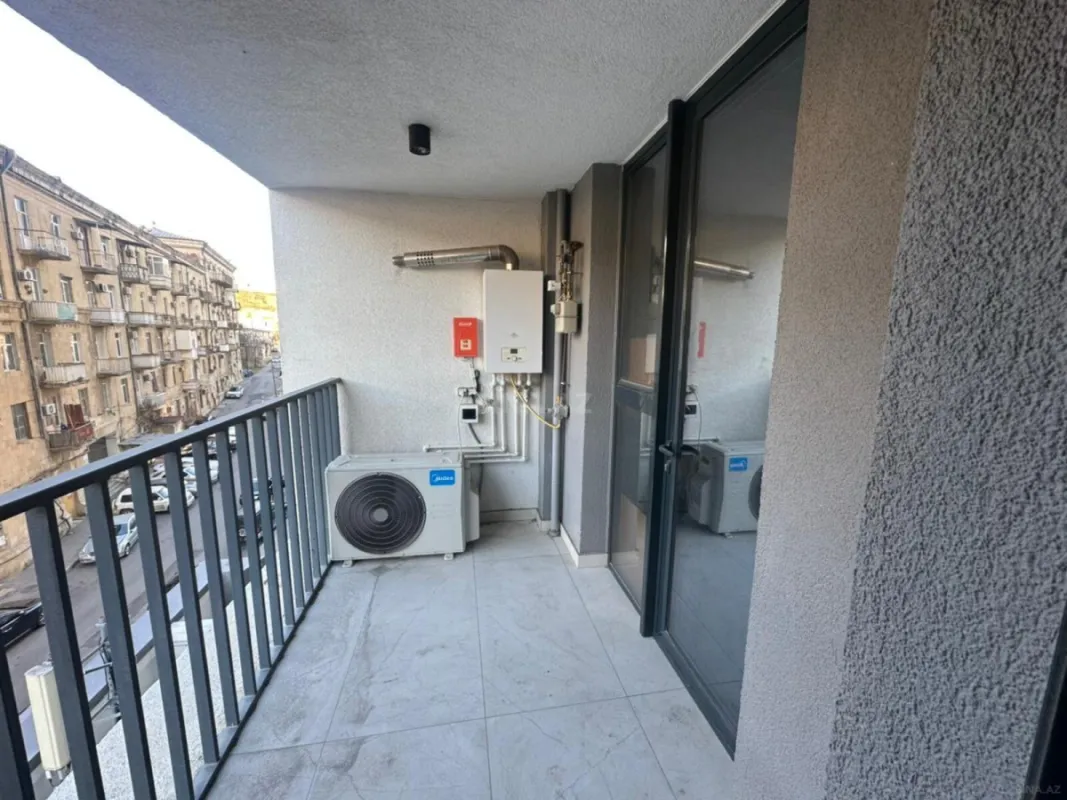 Kirayə verilir 2 otaqlı mənzil 80 m²