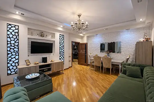 Satılır 2 otaqlı mənzil 65 m²