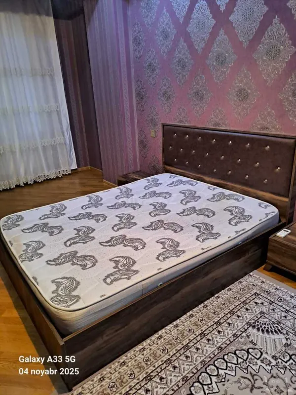 Kirayə verilir 3 otaqlı mənzil 109 m²