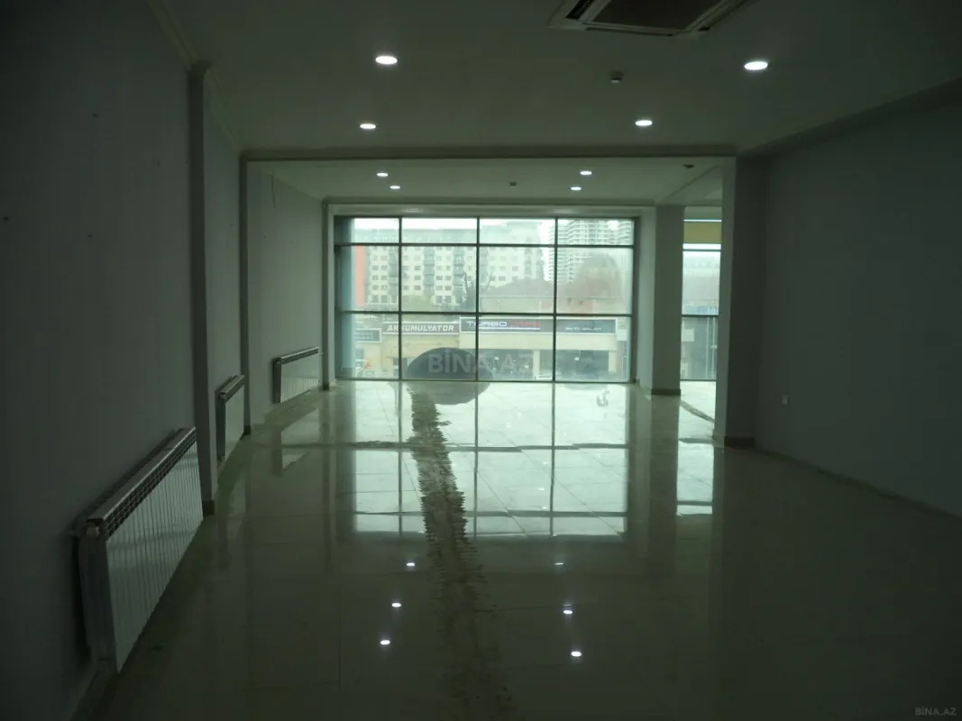 Kirayə verilir obyekt 300 m²