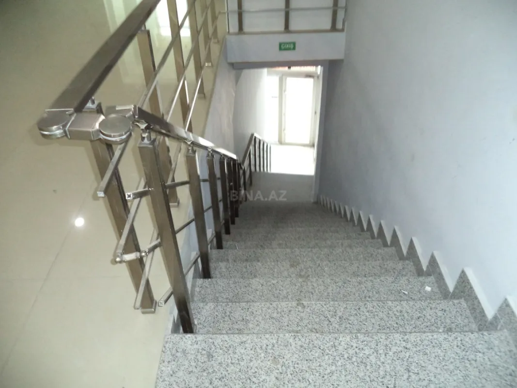 Kirayə verilir obyekt 300 m²